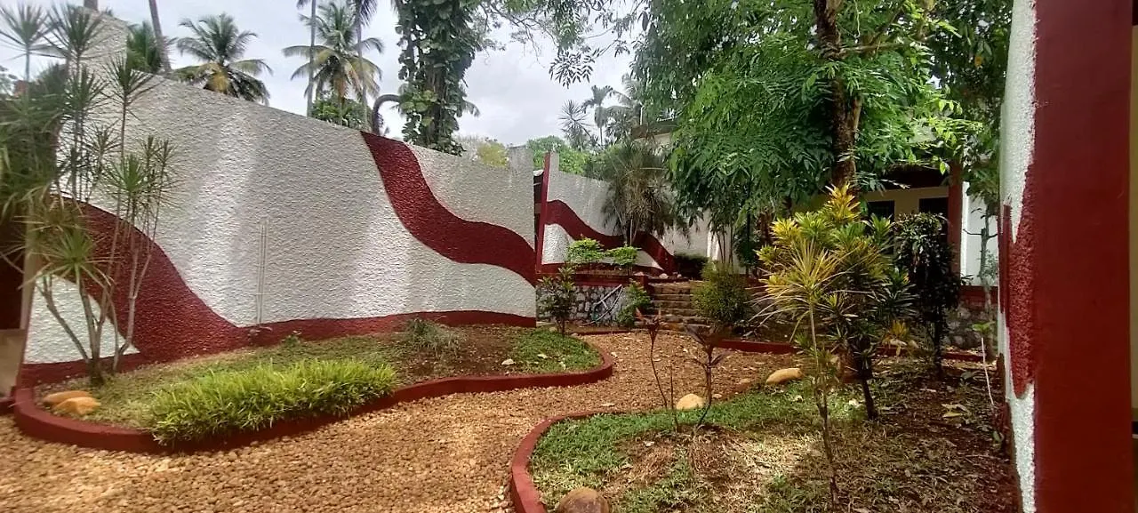 Riverok Resorts Athirappilly 0*,  India