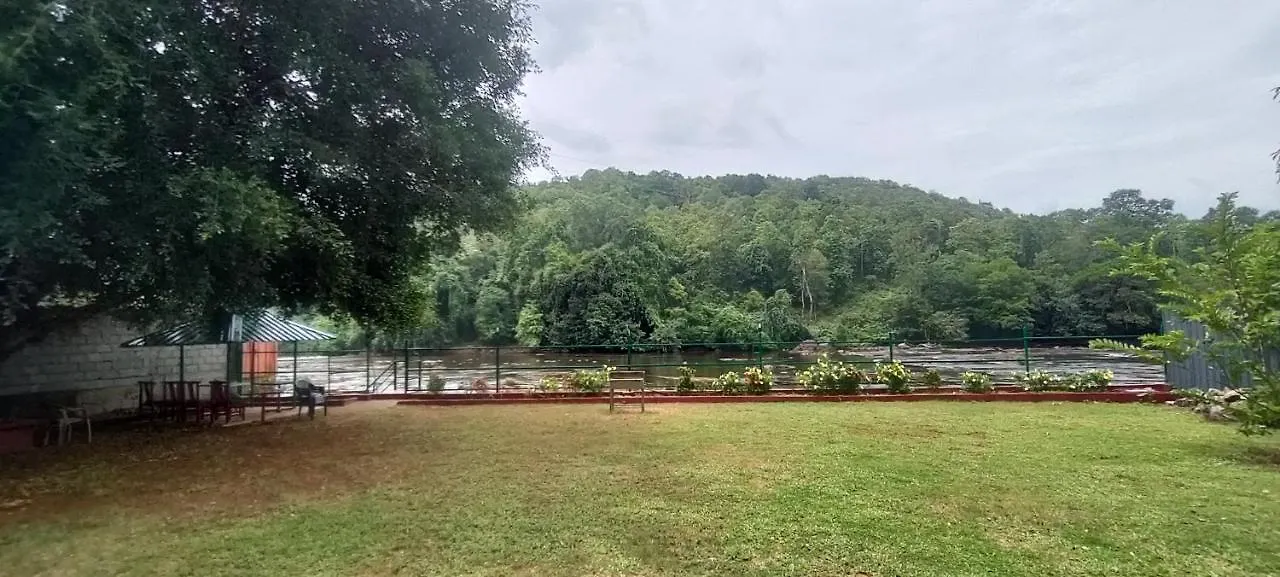 Riverok Resorts Athirappilly